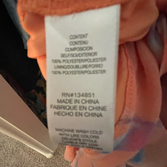 Wayf Alma tiered floral ruffle dress, size M - Picture 5 of 8